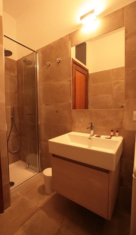 Domus Antonella A Trastevere Рим Екстер'єр фото